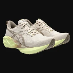 Novablast 5, løpesko, dame - Løpesko Dame - Novablast 5, løpesko, dame