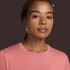 One Classic Dri-FIT Short Sleeve Top, t-skjorte, dame - Trenings- T-Skjorte & Topper - One Classic Dri-FIT Short Sleeve Top, t-skjorte, dame