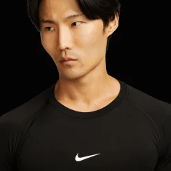 Pro Dri-FIT Tight Top Long Sleeve, treningsgenser, herre - Treningsgenser - Pro Dri-FIT Tight Top Long Sleeve, treningsgenser, herre