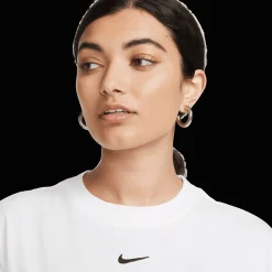 Sportswear Essentials T-Shirt, t-skjorte, dame - Fritids T-Skjorte - Sportswear Essentials T-Shirt, t-skjorte, dame