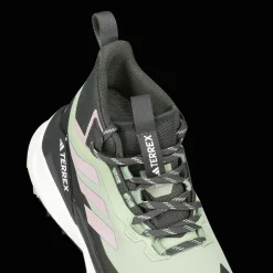 Terrex Free Hiker 2 Gore-Tex, vanntett mellomhøy tursko, dame - Tursko & Fjellsko Dame - Terrex Free Hiker 2 Gore-Tex, vanntett mellomhøy tursko, dame