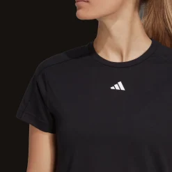 Train Essentials Tee, t-skjorte, dame - Trenings- T-Skjorte & Topper - Train Essentials Tee, t-skjorte, dame