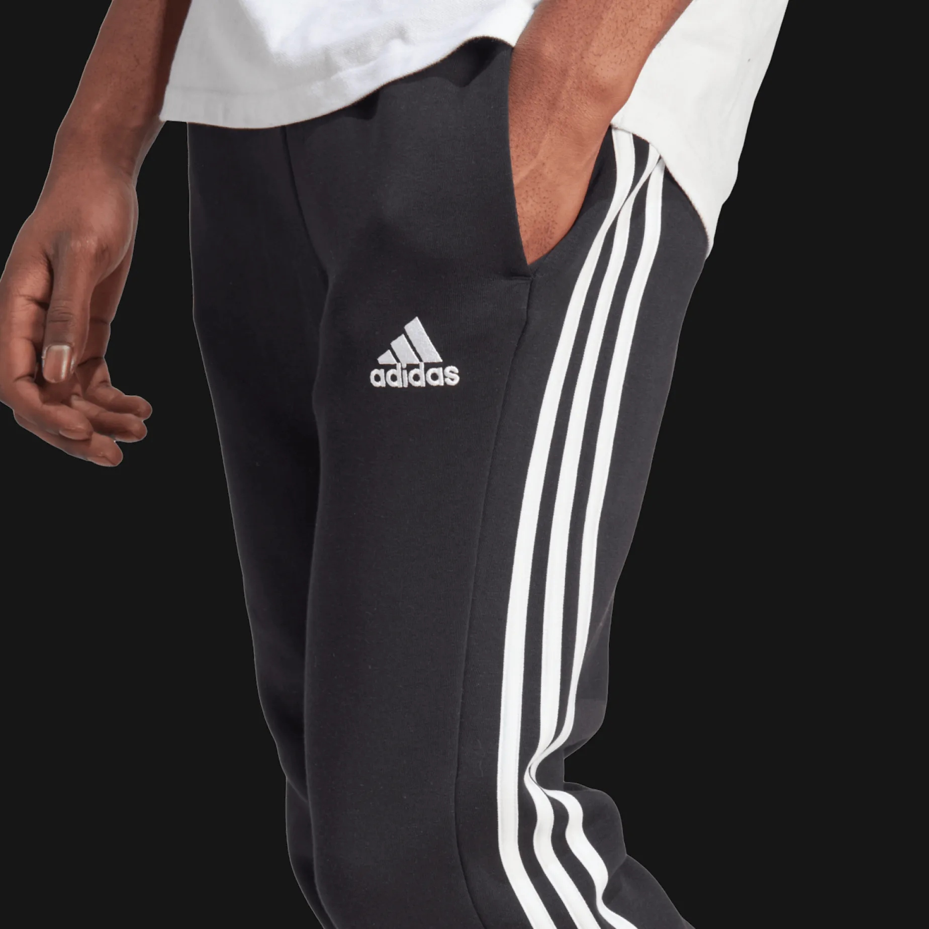 Essential Fleece 3-Stripes Tapered Cuff Joggers, joggebukse, herre - Fritid- & Joggebukser - Essential Fleece 3-Stripes Tapered Cuff Joggers, joggebukse, herre